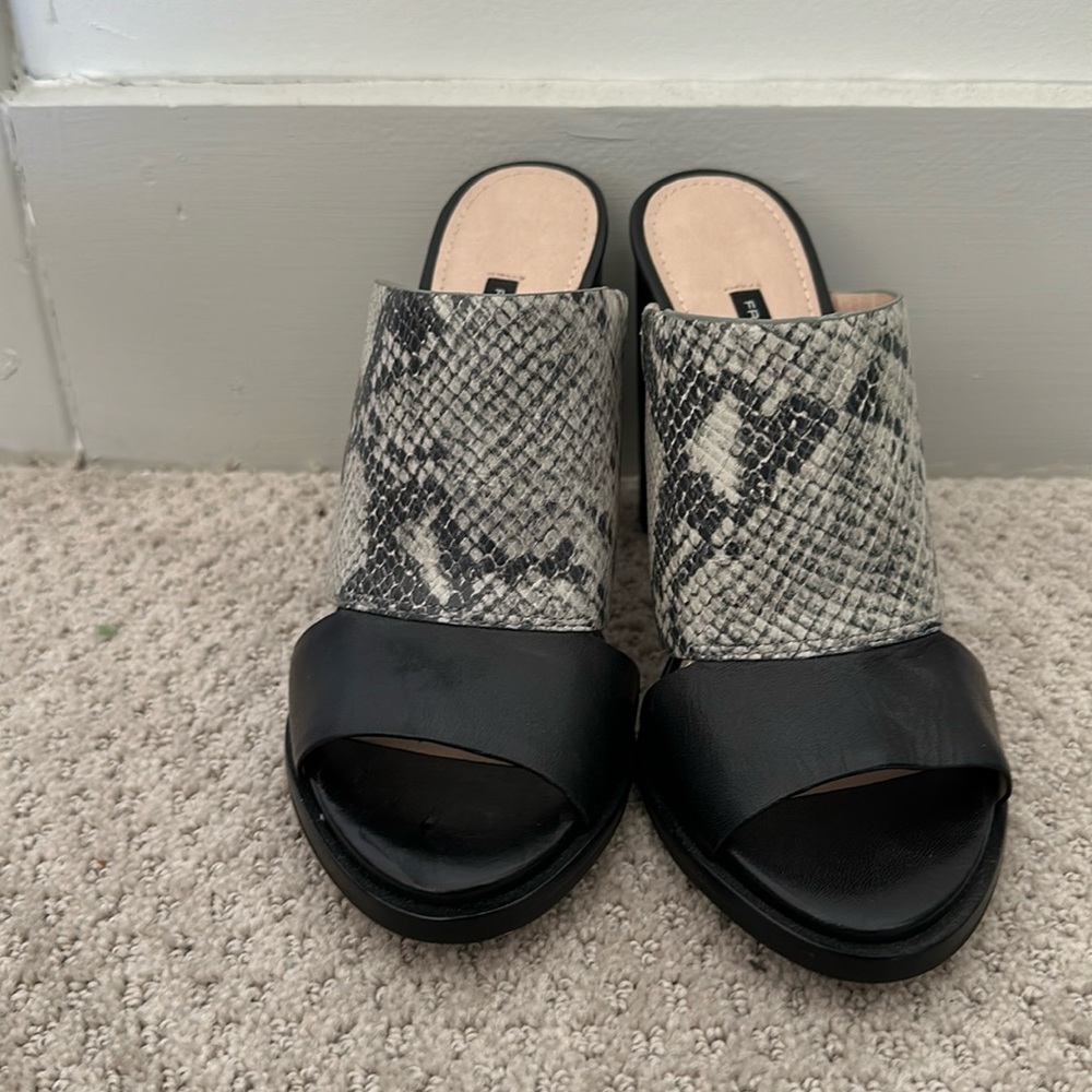 French Connection slide on heel
